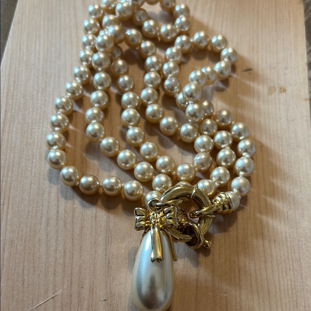 Joan Rivers Pearl Necklace with Gold Accents